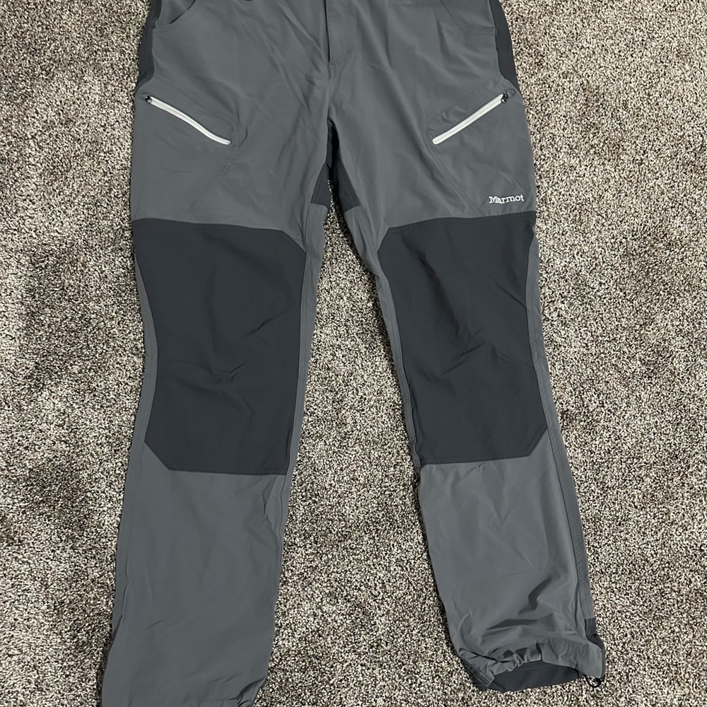 Women’s Marmot Gray and Black Hiking Outdoor Pants Size 12